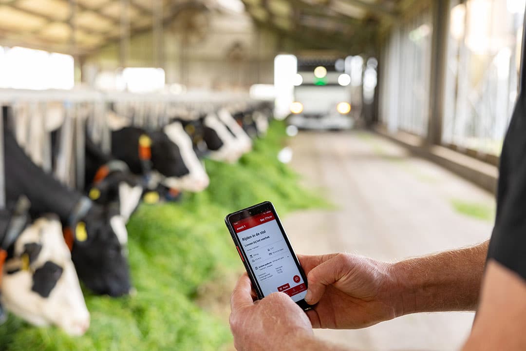 Plomp kan door het uitgebreide managementprogramma van de Exos zelf veel instellen. Onder andere via de app op zijn smartphone.