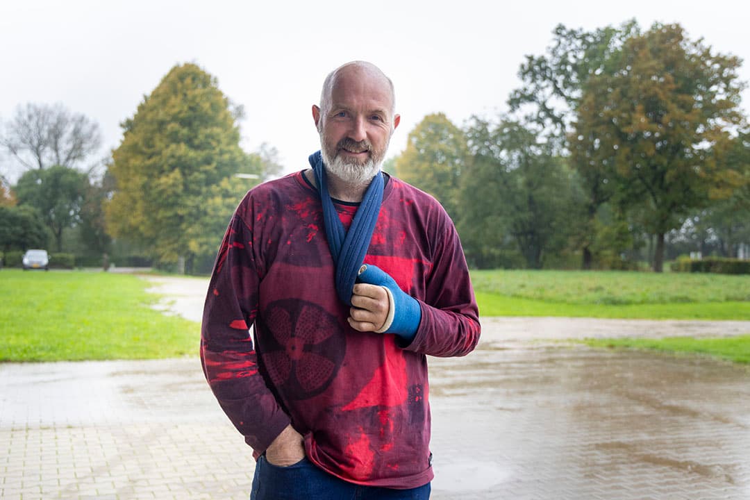 Theo Nieuwenhuis (55), werkt in Didam (Gld.) in maatschap met zijn vrouw Esther (57). Naast zijn biologische akkerbouwbedrijf Haolderkamp met strokenteelt is hij met zijn adviesbedrijf Edaphon adviseur verduurzaming voor vooral de melkveehouderij. Nieuwenhuis zit in het derde jaar van zijn deelname aan de Nationale Proeftuin Precisielandbouw (NPPL).