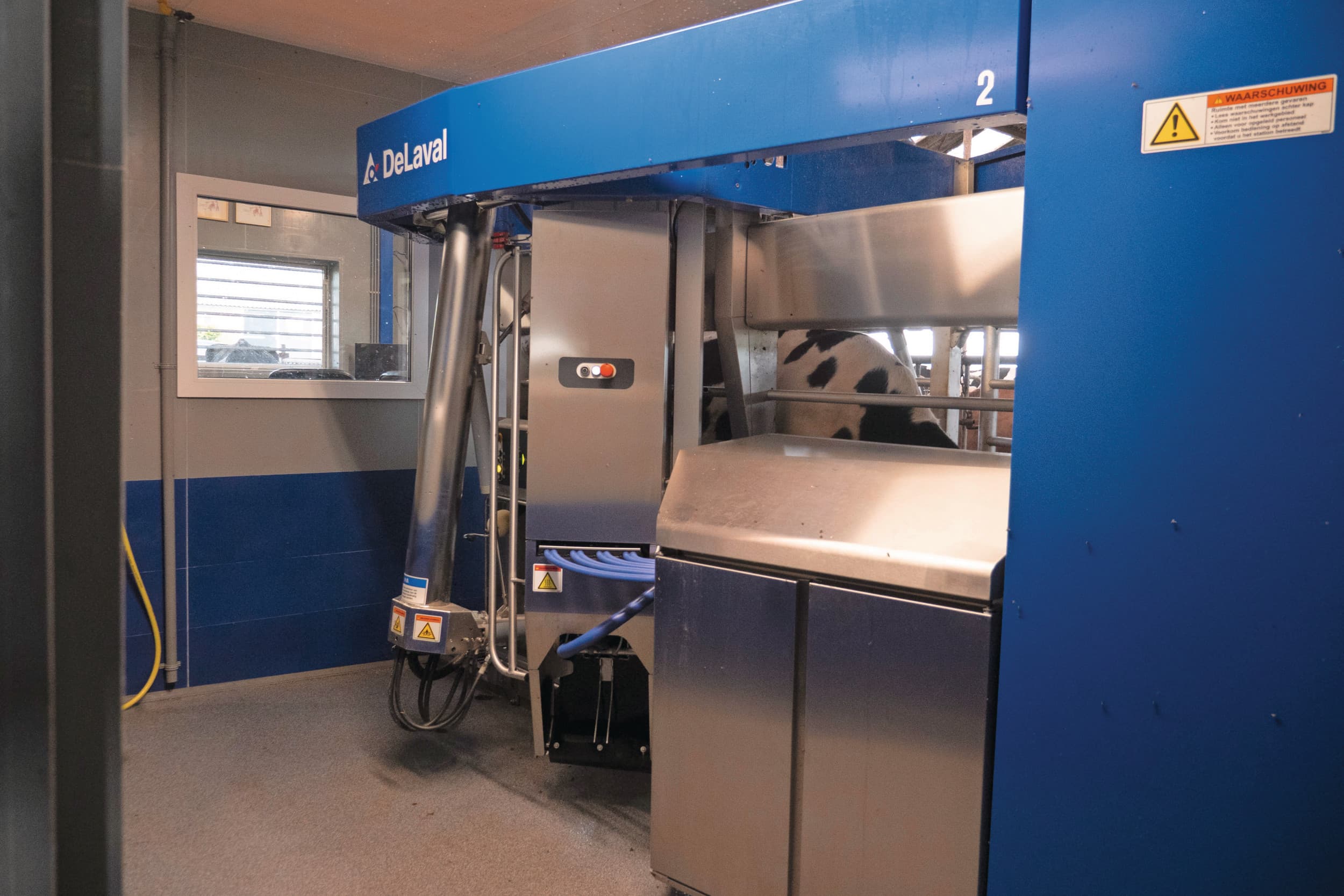Een DeLaval VMS V300. Het Canadese bedrijf waar het onderzoek naar waterverbruik plaatsvond, melkt met twee VMS-en. Foto: Theo Galama.