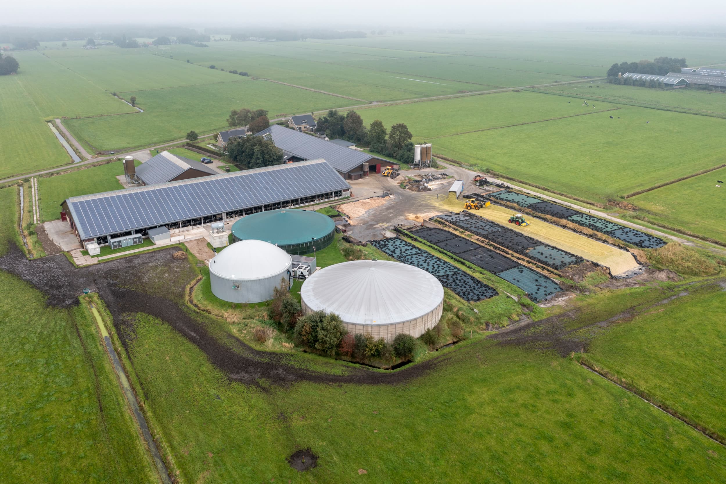 Biogas is al jaren een verhaal van ups en downs. Nu lijkt er opnieuw momentum te zijn. Het kabinet zet in op CO2-reductie, fors meer groen gas en een bijmengverplichting. Er is ruimte voor extra monomestvergisters, maar er is ook veel onzekerheid. Foto: Anne van der Woude