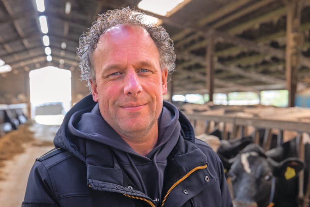 Matthijs Baan (44) heeft een melkveebedrijf, het zuivelconcept ElkeMelk en een kinderdagverblijf voor 40 kinderen op eigen erf. ElkeMelk is verkrijgbaar in circa 730 filialen van Albert Heijn.