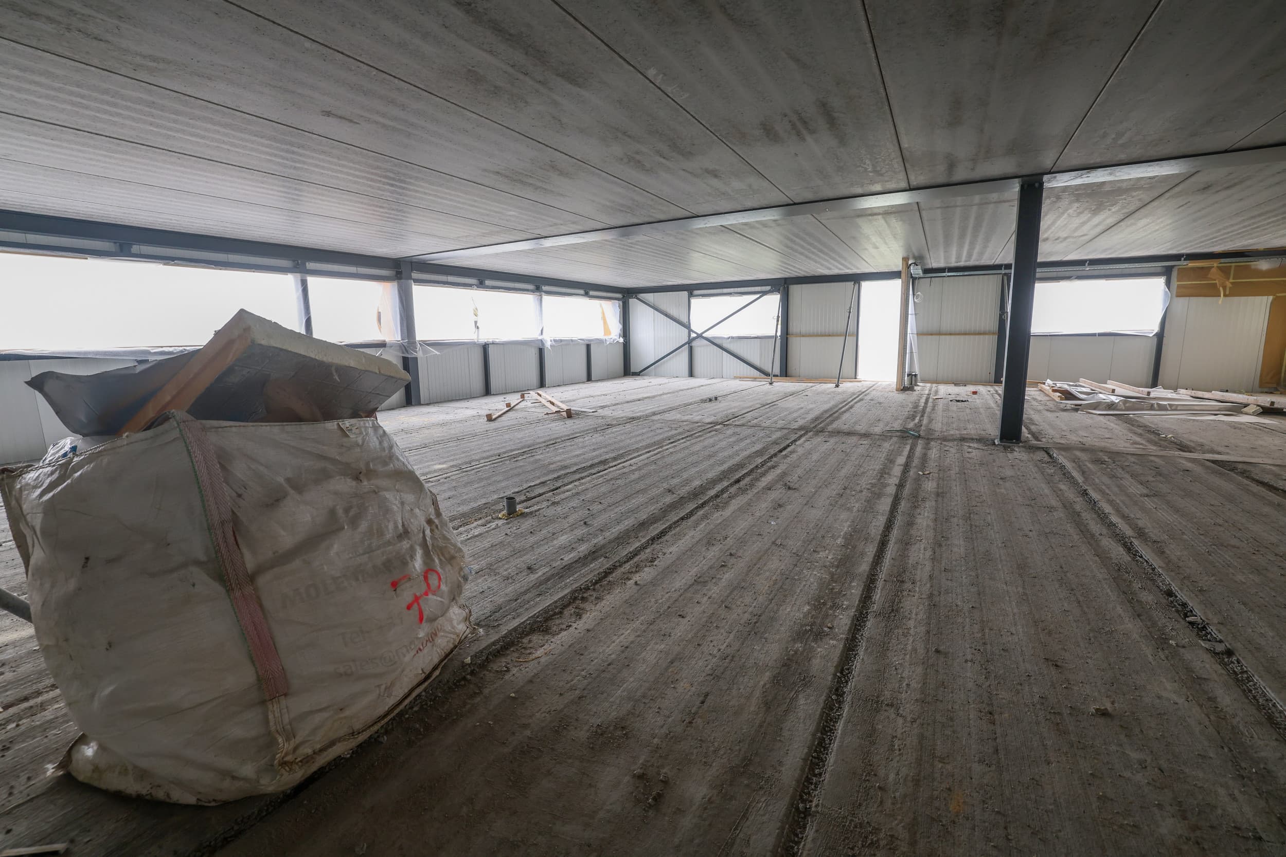 Volgens AgraFonds kloppen ondernemers uit allerlei hoeken van de sector aan, van akkerbouwers en glastuinders tot melkveehouders en varkensboeren. Foto ter illustratie. Foto: Bert Jansen