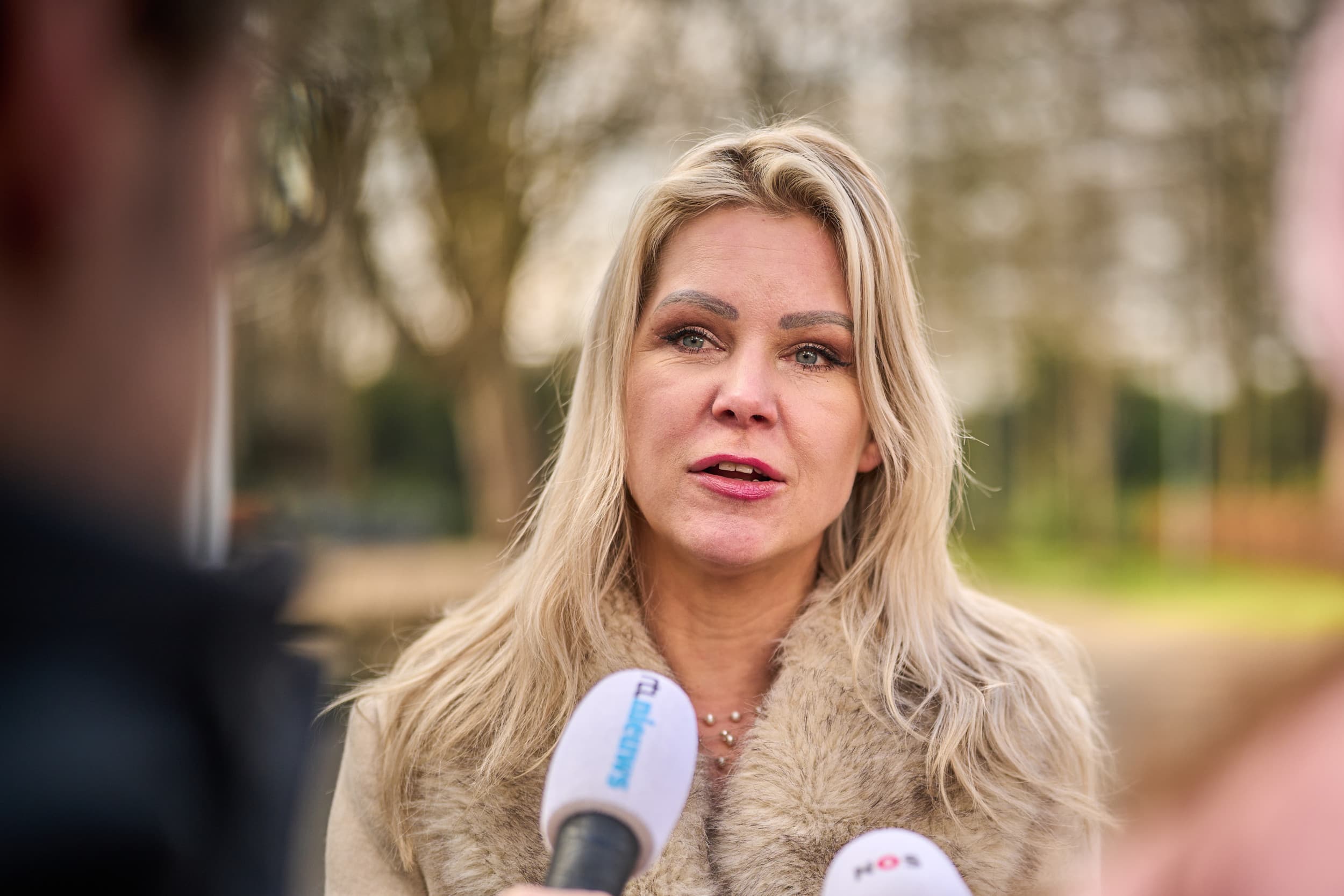 Femke Wiersma, minister van Landbouw, Visserij, Voedselzekerheid en Natuur staat de pers te woord na afloop van de ministerraad op 14 februari. Foto: ANP