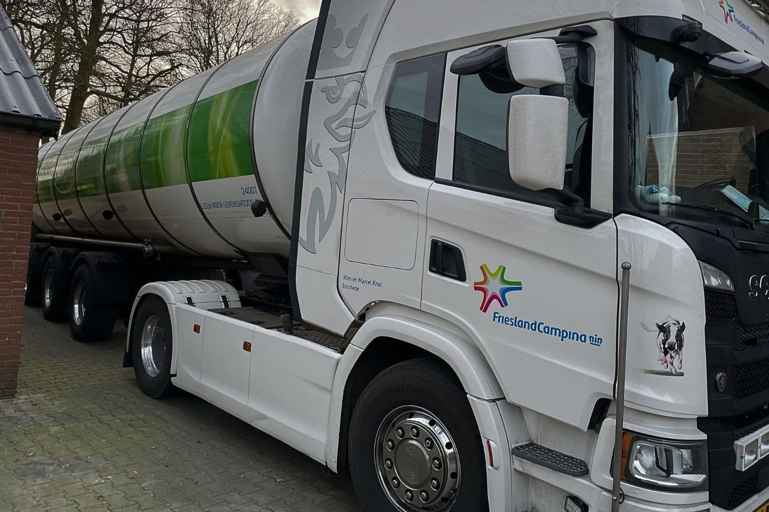 FrieslandCampina zag de aangevoerde melk dalen met 3,4% tot ruim 9 miljard kilo door stoppende melkveehouders en een afnemend aantal leden. Foto: Martijn ter Horst