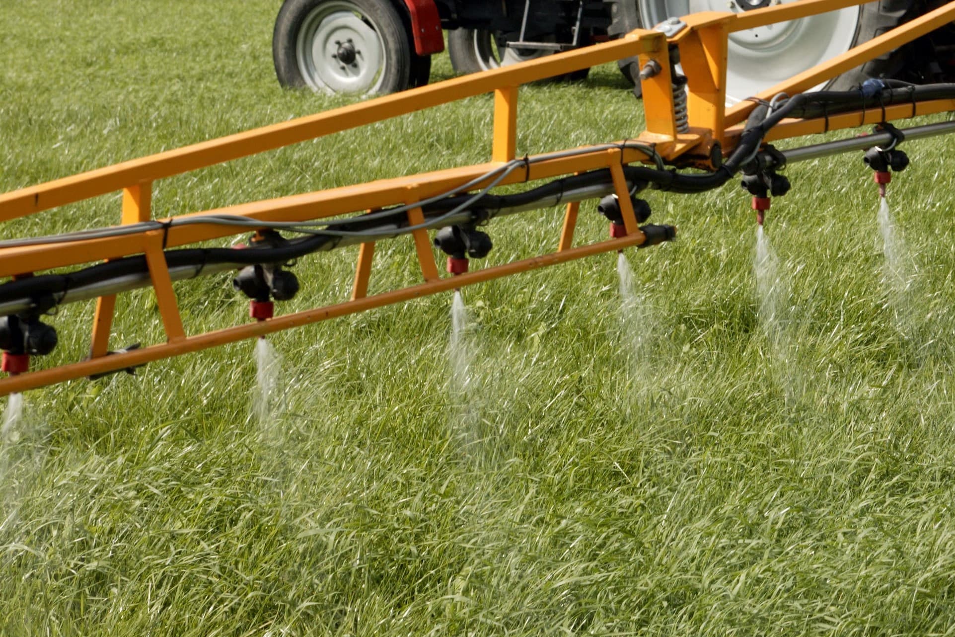 hoeveel hectare landbouwgrond met glyfosaat behandeld