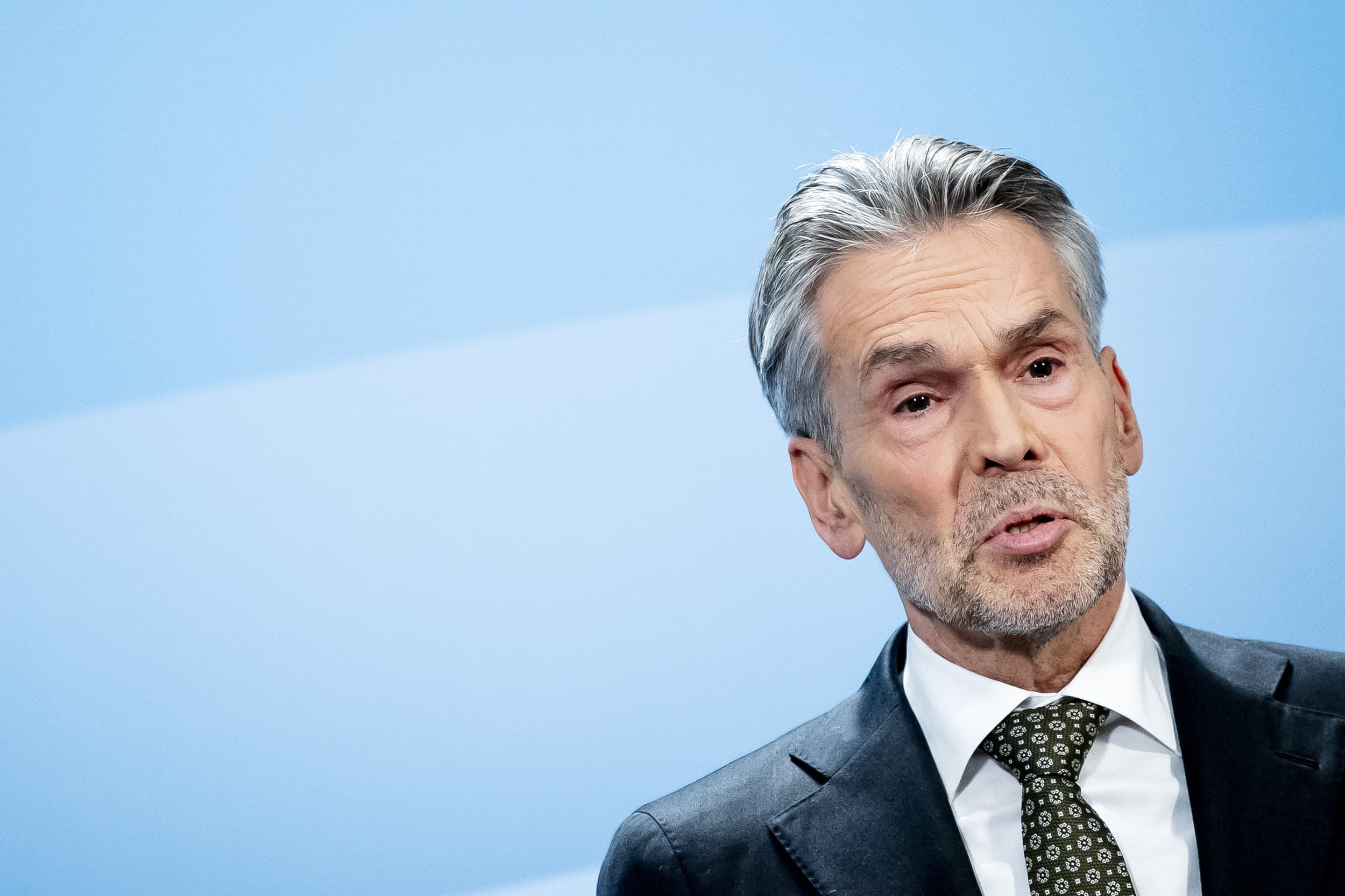 Premier Dick Schoof tijdens zijn persconferentie na afloop van de wekelijkse ministerraad. Foto: ANP