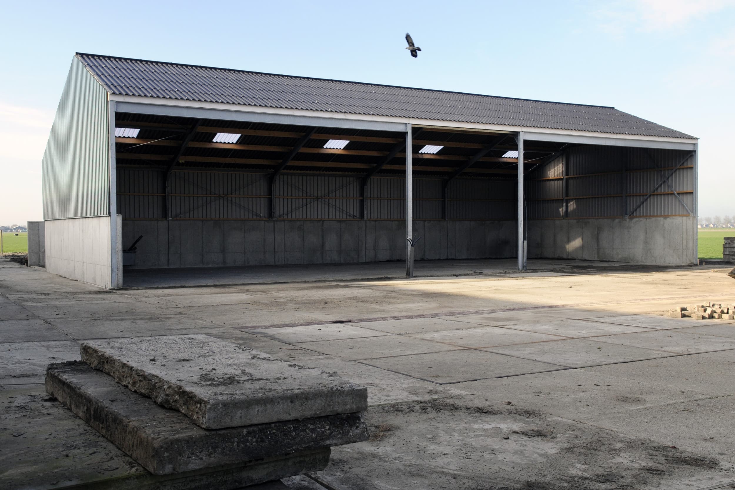 Een kapschuur op eigen terrein kan niet zomaar vergunningsvrij worden gebouwd, vooral als deze op het voorerf staat. Dit is een illustratieve foto en niet de schuur uit het artikel. Foto: Fotostudio Wick Natzijl
