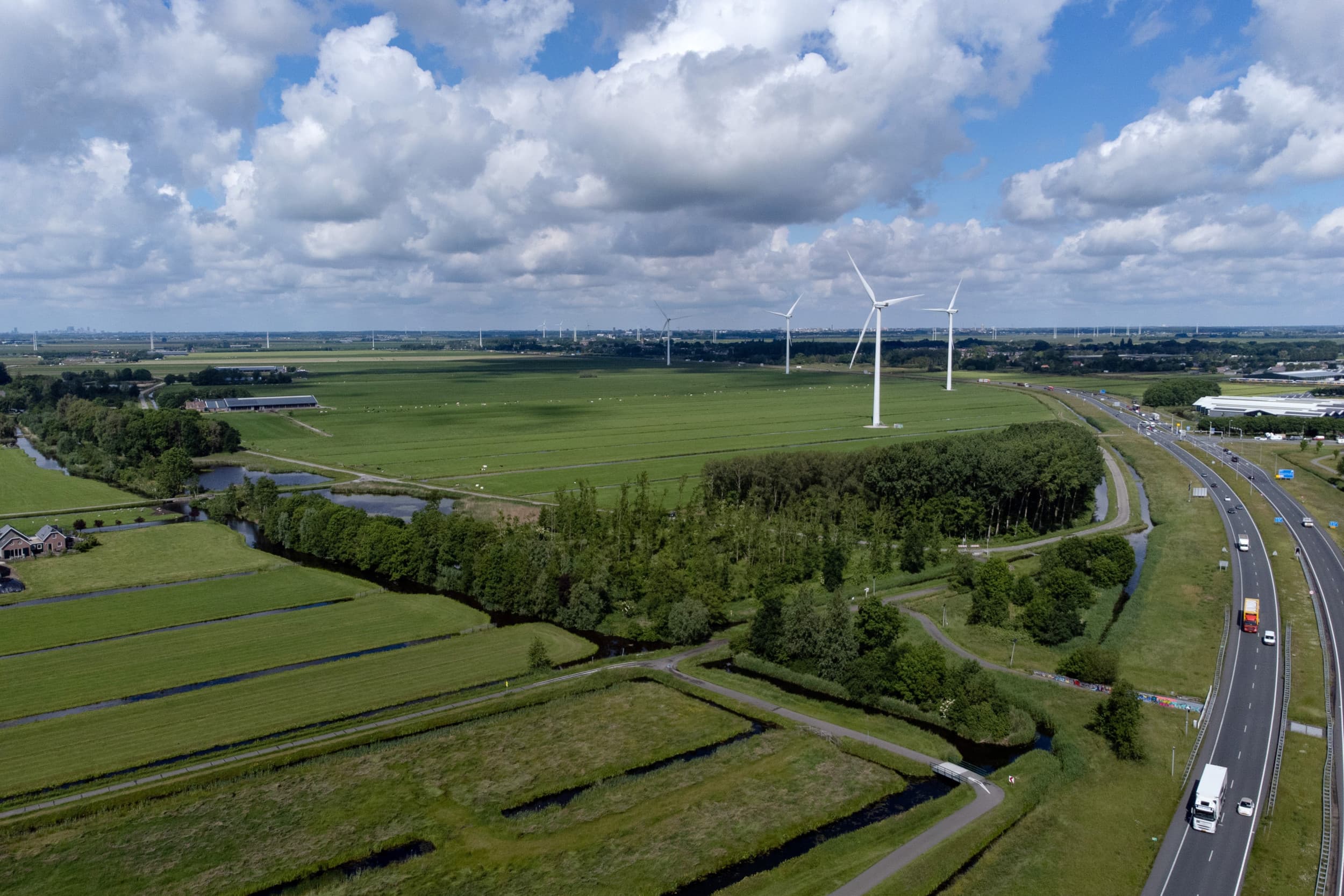 areaal landbouwgrond neemt af