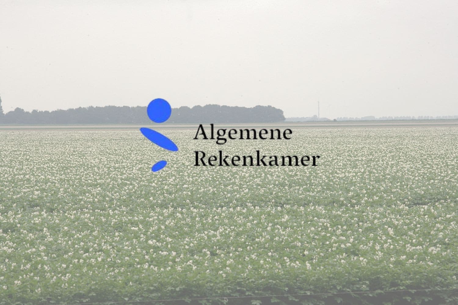 De Algemene Rekenkamer waarschuwt dat het schrappen van het transitiefonds niet alleen risico's en onzekerheden creëert, maar ook de naleving van de Europese Kaderrichtlijn Water en de Vogel- en Habitatrichtlijn in gevaar kan brengen. – Afbeelding: Henk Riswick en Algemene Rekenkamer, beeldbewerking