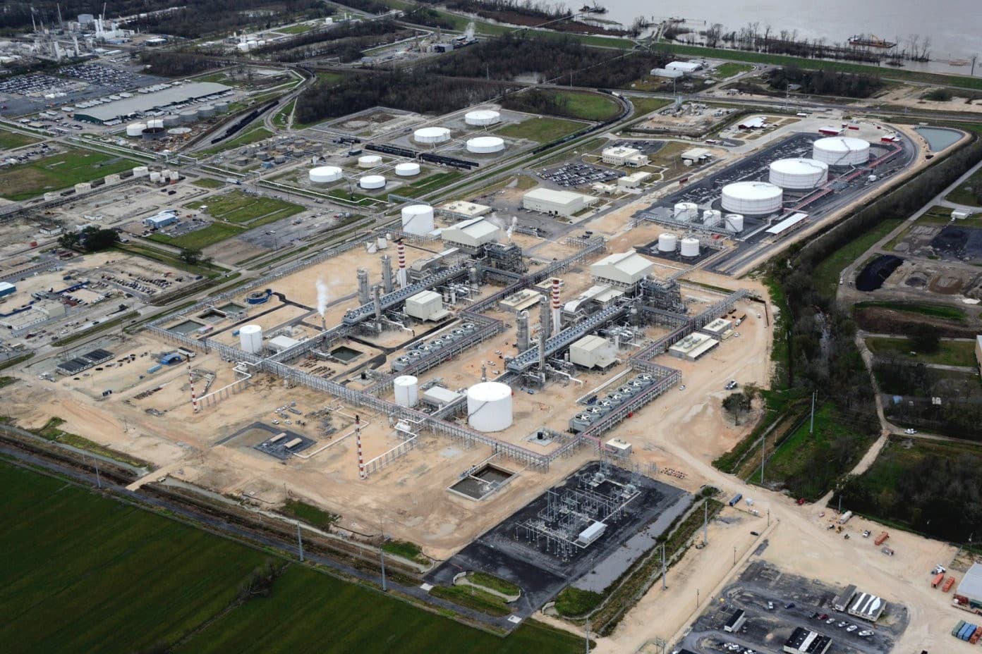 Productielocatie van Methanex in Geismar, Verenigde Staten. Methanex is 's werelds grootste methanolproducent en neemt in 2024 de methanolactiviteiten van OCI over, inclusief locaties in de VS en Europa. – Foto: Methanex