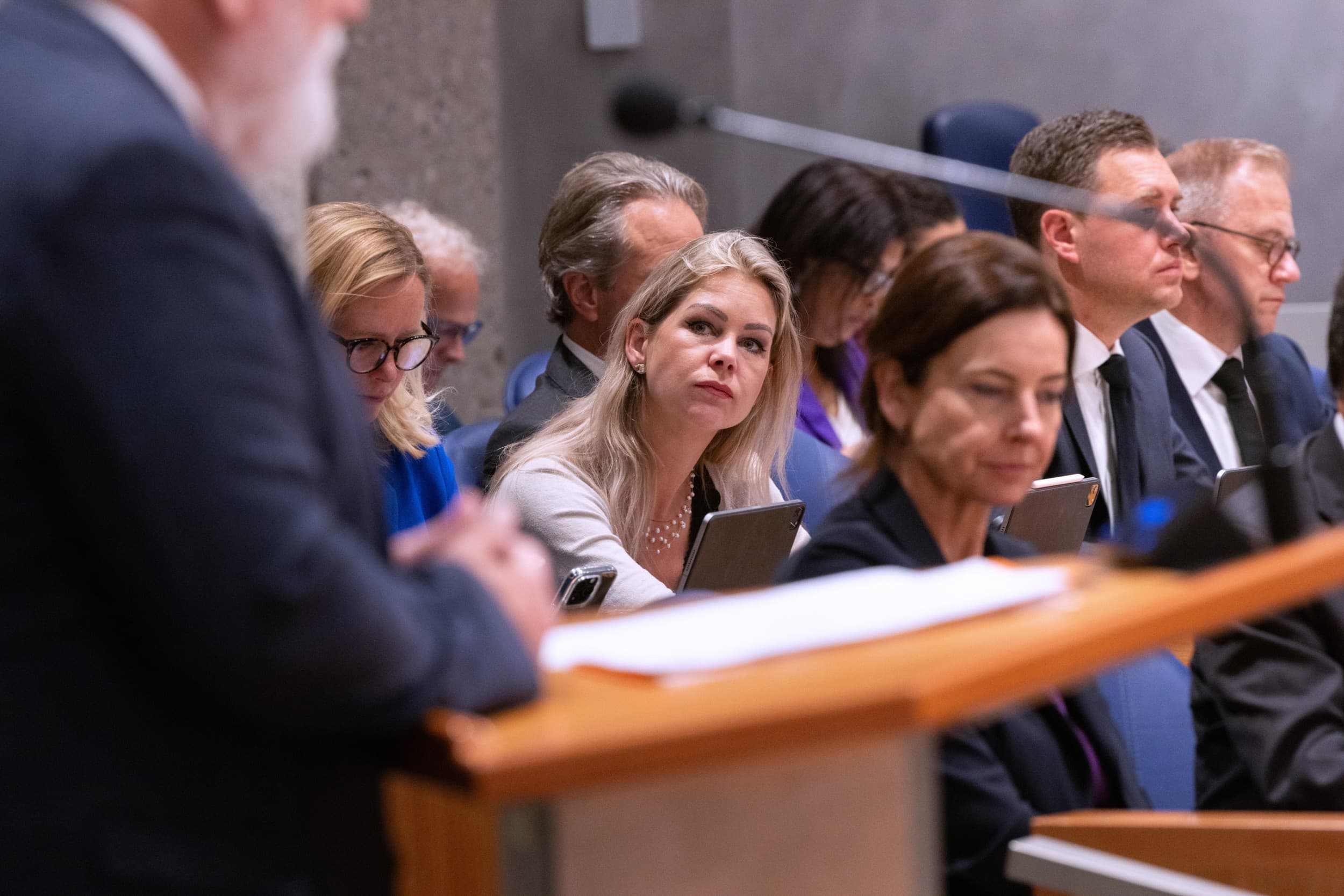 Administratieve controles op de naleving van het mestbeleid hebben in 2023 geleid tot een totaal boetebedrag van €5,4 miljoen. Dat blijkt uit de rapportage Nederlands mestbeleid die landbouwminister Femke Wiersma aan de Tweede Kamer heeft gestuurd. – Foto: ANP