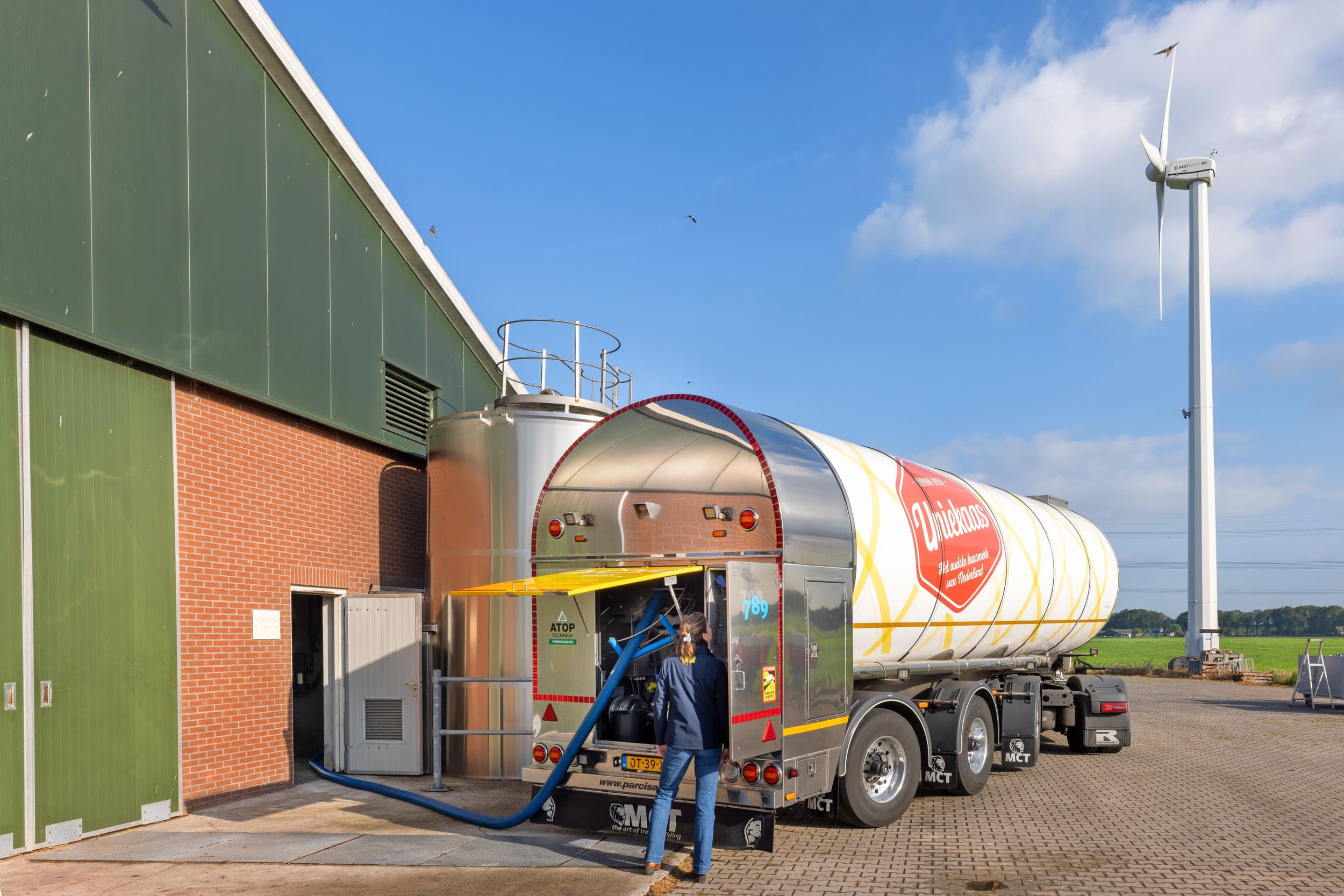 Duurzaamheid wordt steeds belangrijker in de verschillende melkstromen. De toeslagen daarvoor komen steeds meer uit de markt, zo ook voor duurzaamheidsprogramma Tuurlijk! van DOC Kaas. – Foto: Koos Groenewold