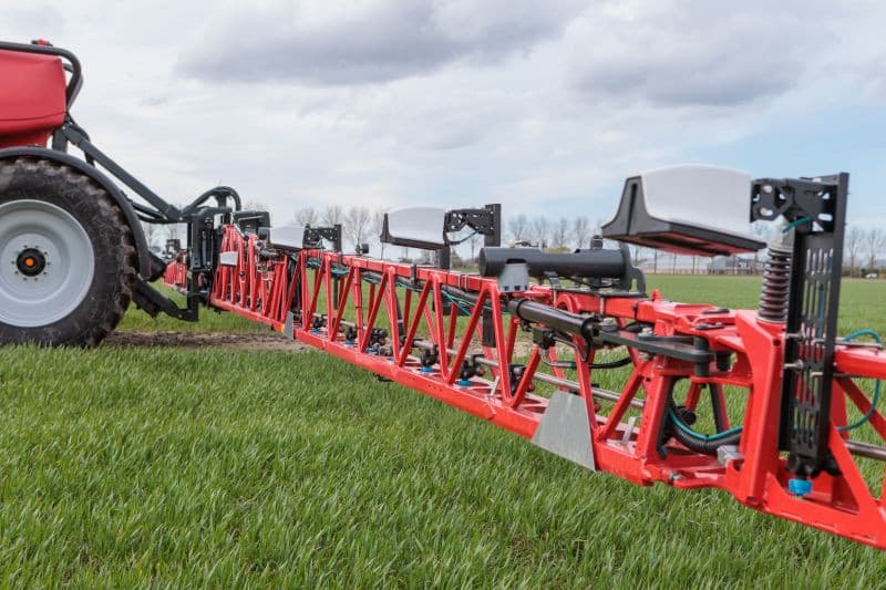 Precisiespuitsysteem DAT Ecopatch is inmiddels al gemonteerd op verschillende Kverneland-spuiten in Nederland, Noorwegen en Duitsland. – Foto: Kverneland