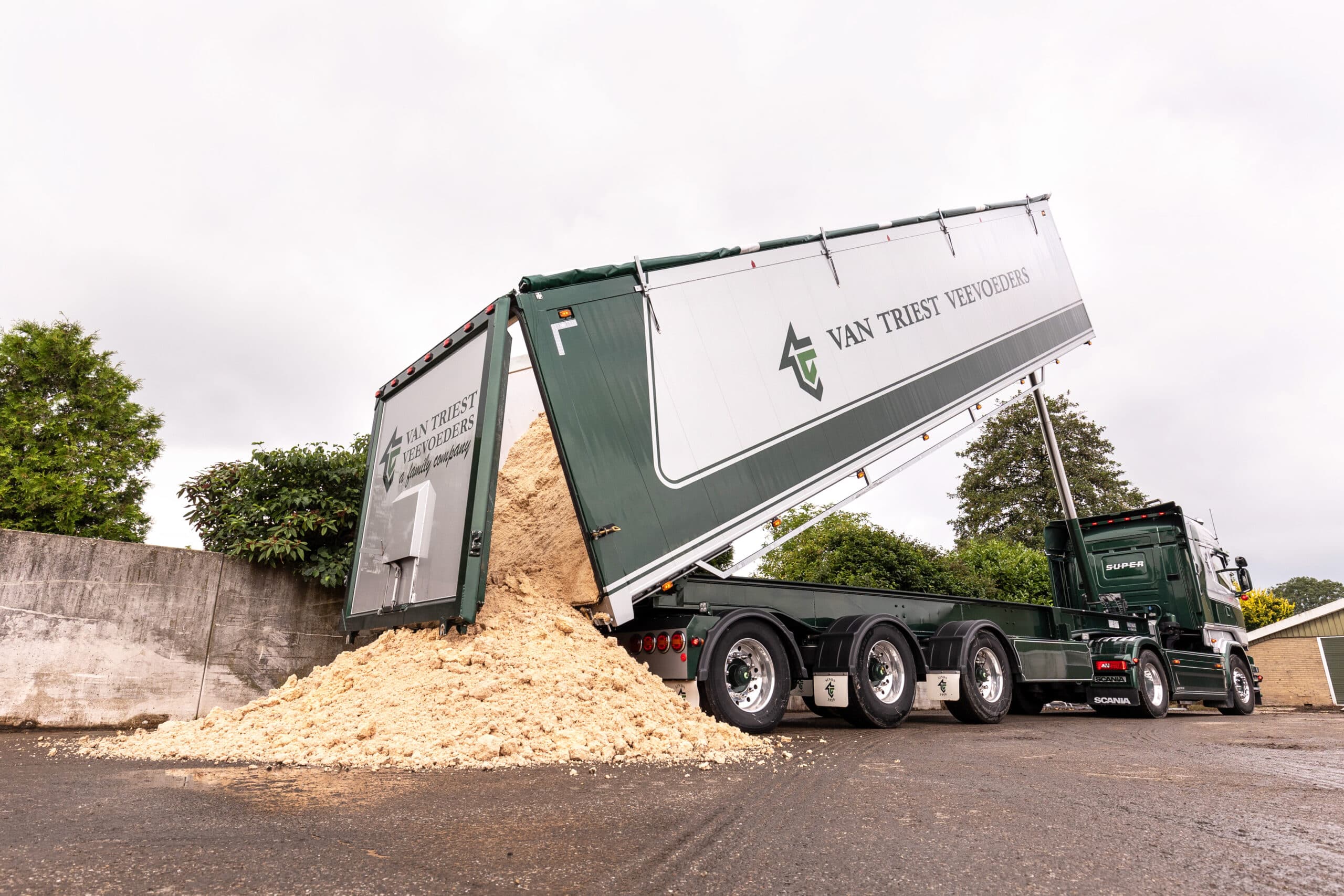 vrachtwagen Van Triest