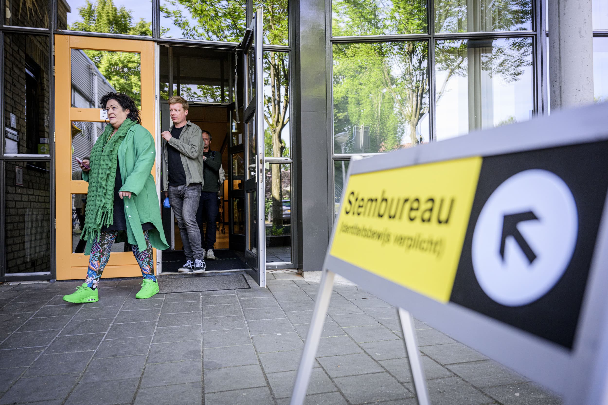 BBB-partijleider Caroline van der Plas na het uitbrengen van haar stem voor de verkiezing van de Nederlandse leden voor het Europees Parlement. – Foto: ANP