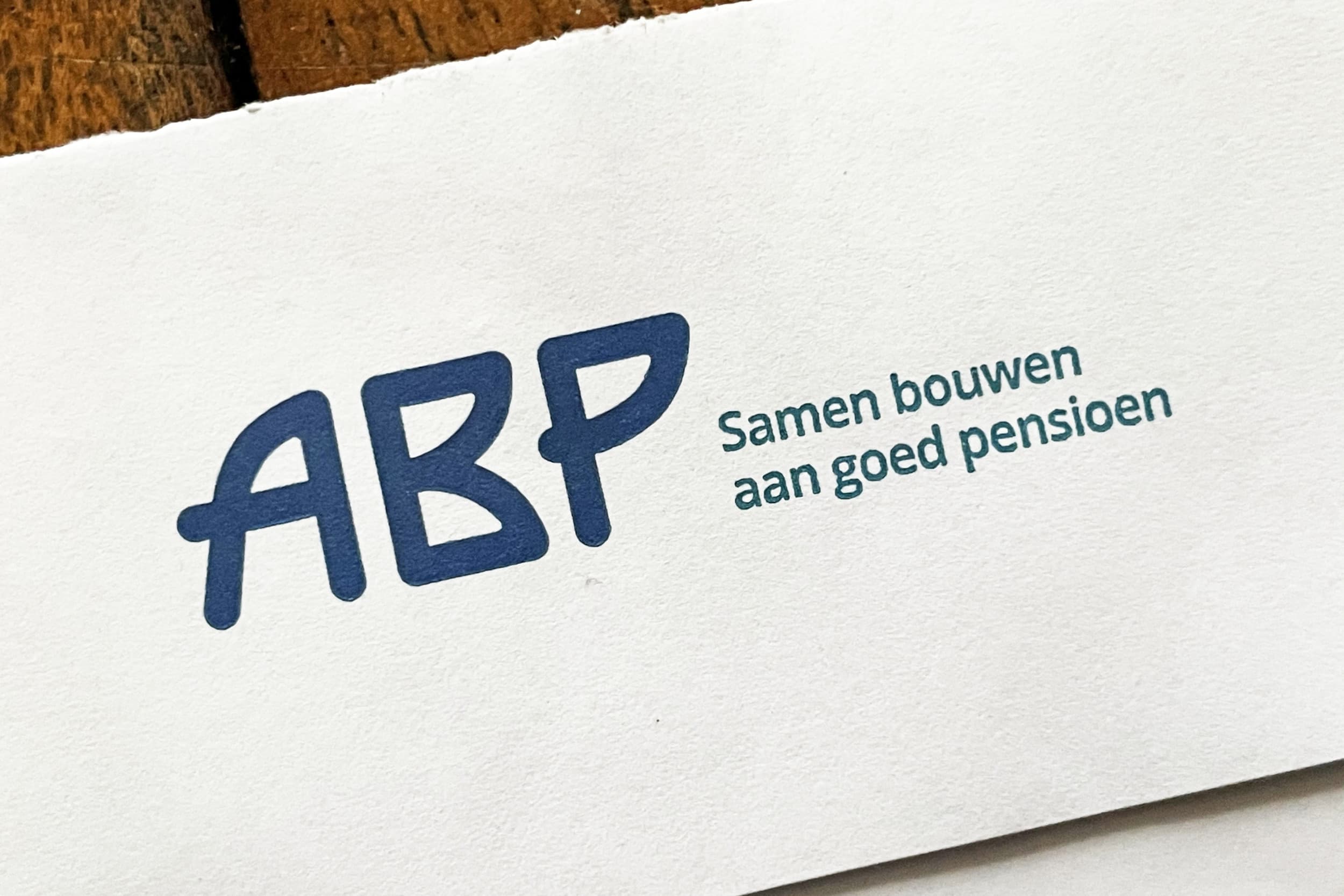 ABP doet een impactbelegging en investeert in een onderneming die energiekorrels maakt van mest waar veel stro in zit. – Foto: ANP