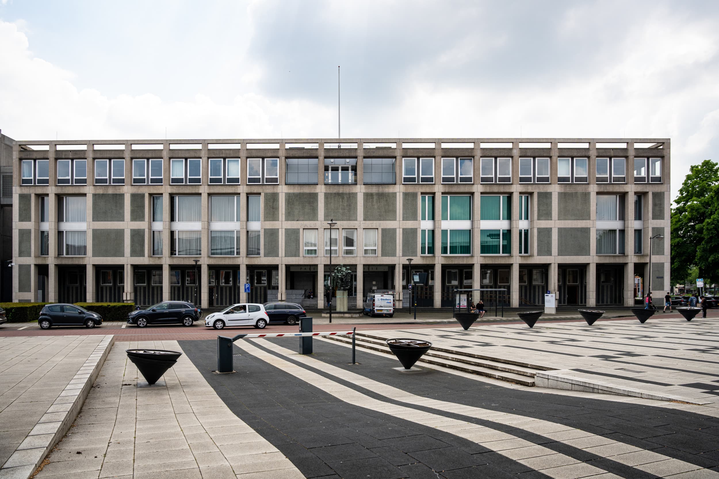 https://www.boerderij.nl/boeren-verdienen-kans-op-bestaanszekerheid – Foto: ANP