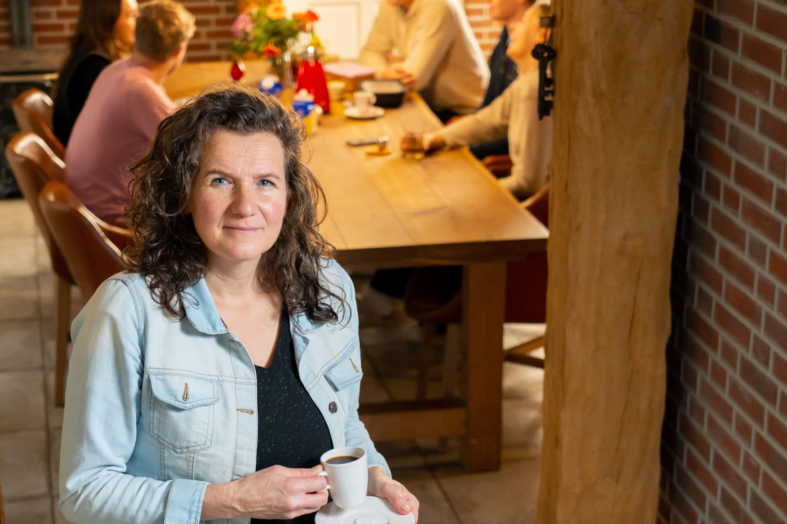 Er moeten nieuwe foto’s gemaakt worden voor bij deze column. Ik ben ongeschikt als fotomodel. – Foto: Jan Willem Schouten
