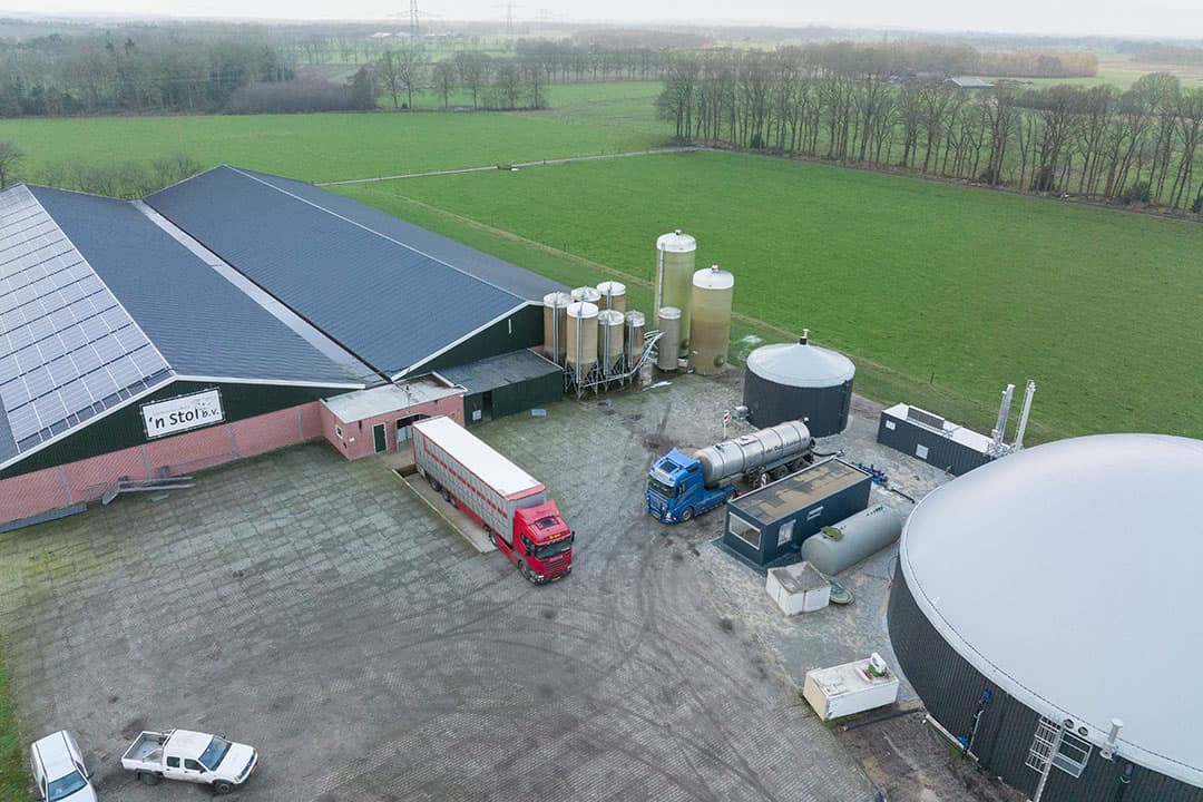 Mestvergisting en groengasproductie op een vleesvarkensbedrijf. Deze vorm van energieproductie is lang niet voor elk bedrijf weggelegd. - Foto: Michel Velderman