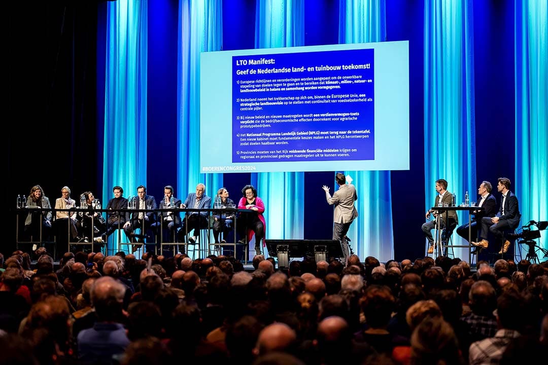 Op 7 maart organiseerde LTO het Boerencongres. Tijdens deze boeren­manifestatie gingen LTO-leden in gesprek met Tweede Kamerleden. - Foto: ANP