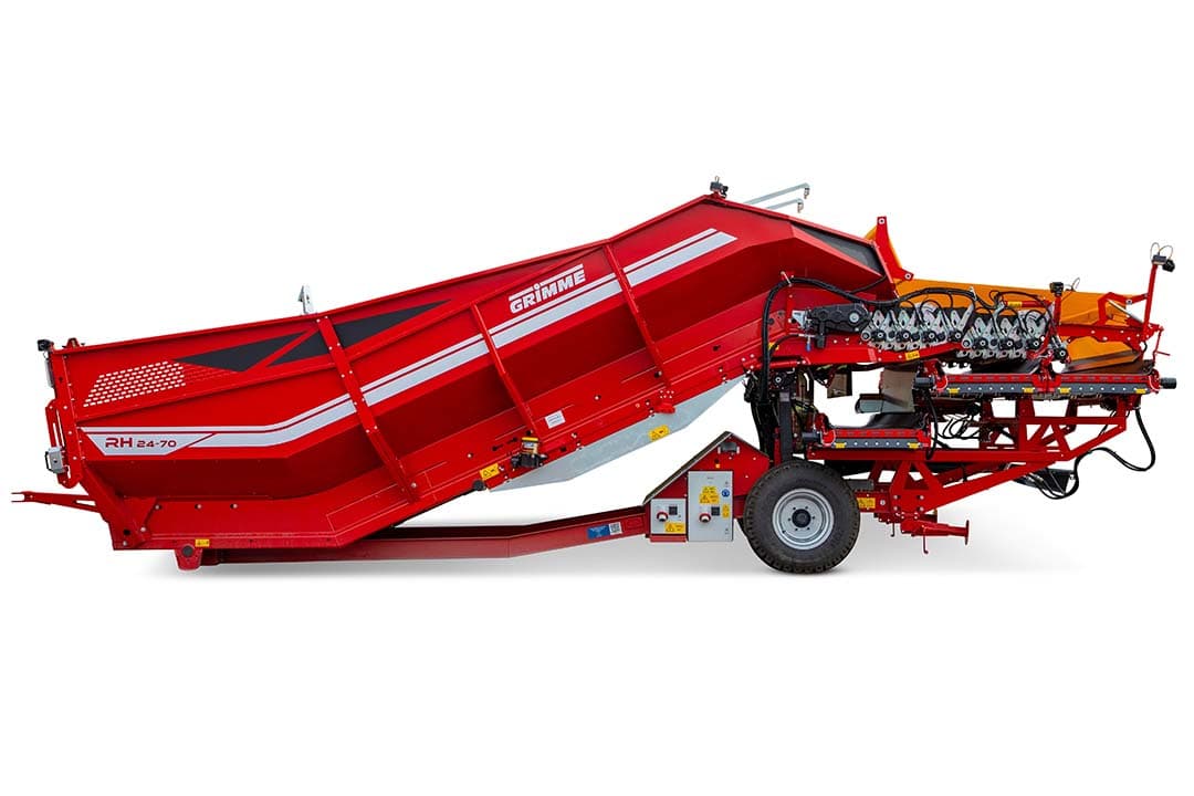 De Duitse machinefabrikant Grimme heeft zijn stortbunkerserie RH20/24/28 vernieuwd. Het design van de Grimme-stortbunker is aangepast; doorkijkvensters bij de producteninvoer en toegankelijkere aansluitingen van bedieningselementen. - Foto's: Grimme