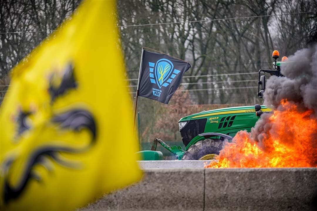 Ruim twee weken geleden blokkeerden boeren de snelweg E19 van en naar Nederland als protest tegen het stikstofakkoord in België. - Foto: ANP