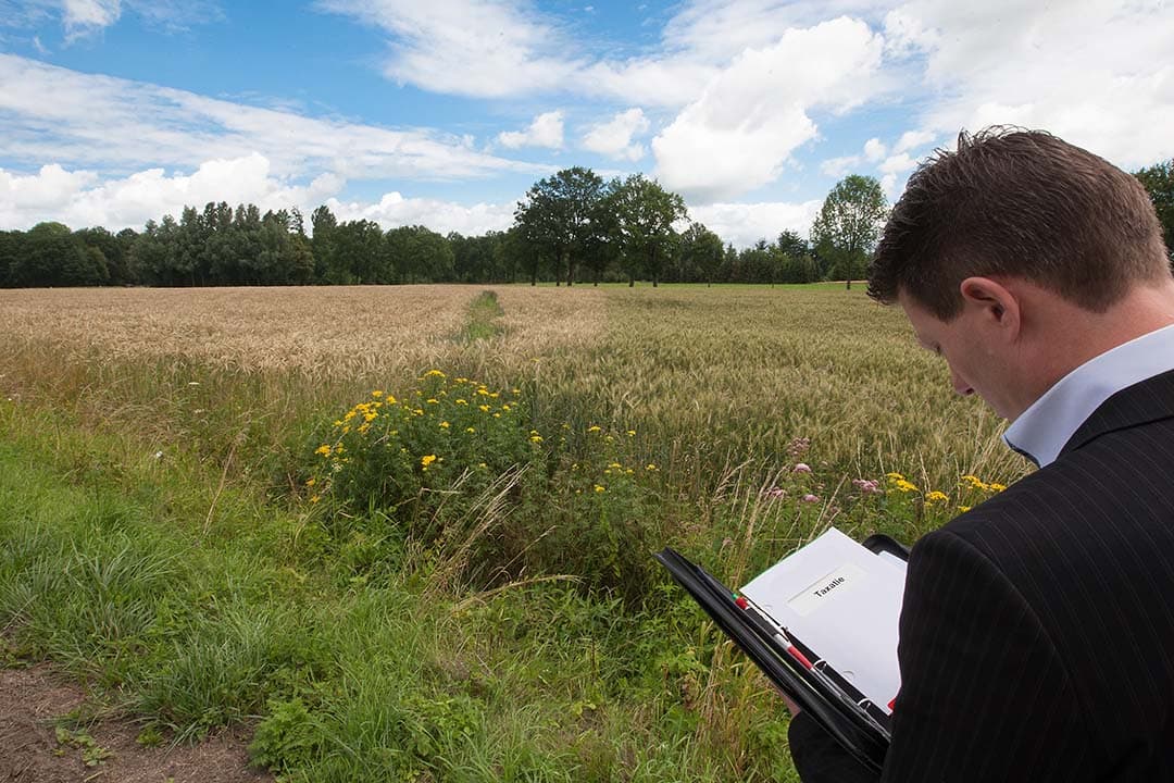 Taxatie van landbouwgrond. De landbouwvrijstelling blijft ongemoeid. - Foto: Ronald Hissink