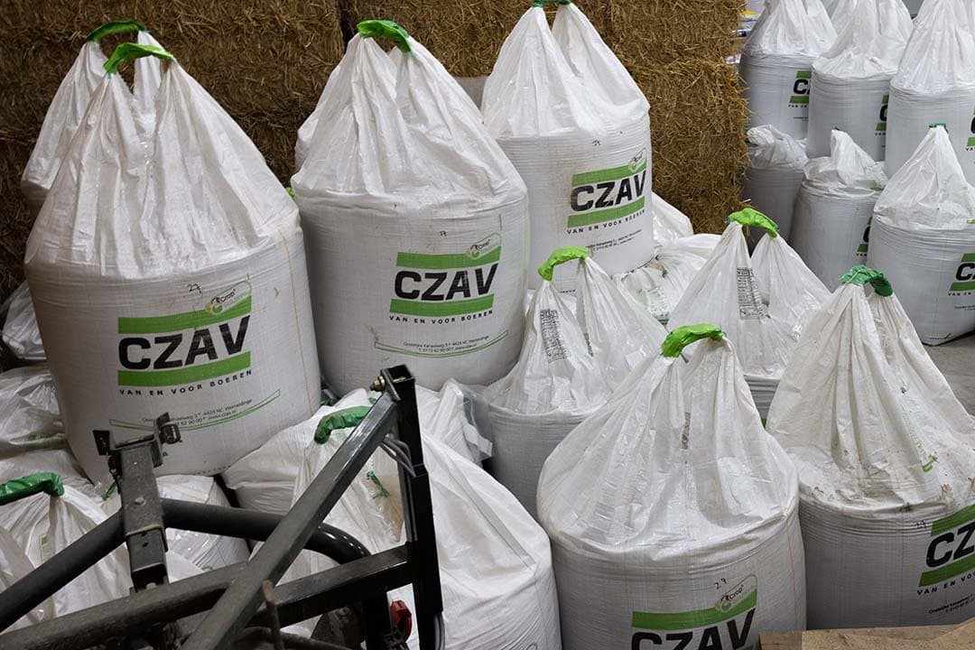 CZAV ondervond uitdagingen in het balanceren van voorraadbeheer door de tegenstrijdige effecten van goedkopere meststoffen en lagere graanprijzen, wat voordelen voor sommige sectoren teniet deed. - Foto: Peter Roek