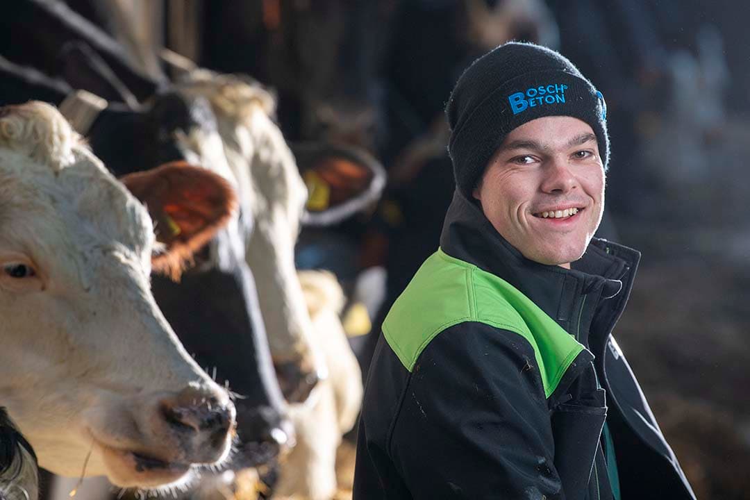 Meinte Miedema volgt de opleiding: MBO-3 melkveehouderij aan het Nordwin College. Inmiddels valt de opleiding onder Aeres. - Foto's: Mark Pasveer