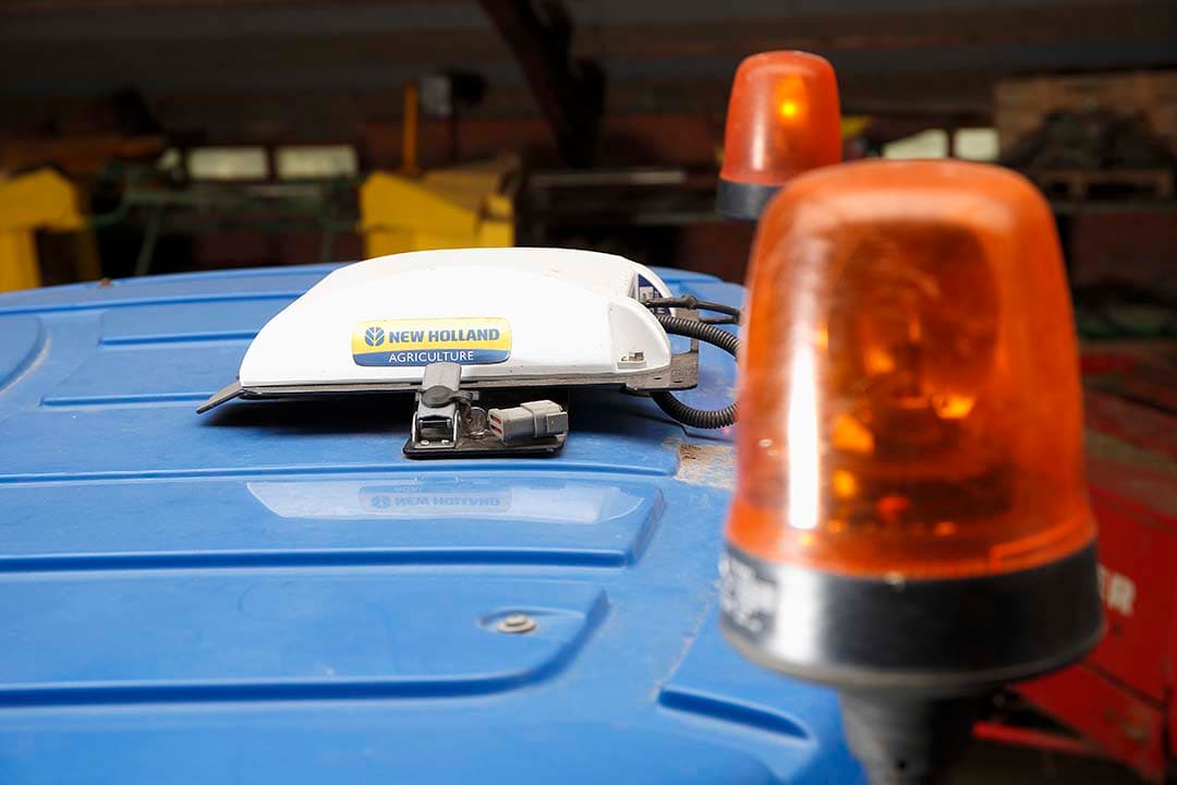 De belangrijkste tip om diefstal van gps te voorkomen blijft het verwijderen van de gps-systemen uit trekkers en zelfrijdende werktuigen na gebruik. - Foto: Hans Prinsen