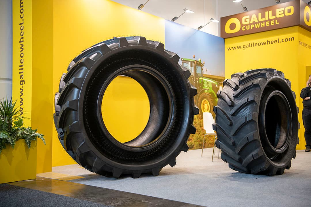 Deze twee CupWheel-bandenmaten worden binnenkort in Nederland afgeleverd: de kleine 600/65 R28-CW en de grotere 710/70 R38-CW.