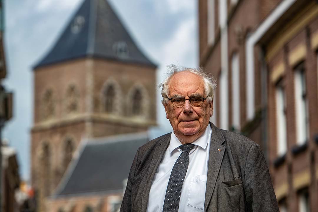 Maas van den Heuvel, september 2022, in zijn woonplaats Kampen. - Foto: Ronald Hissink