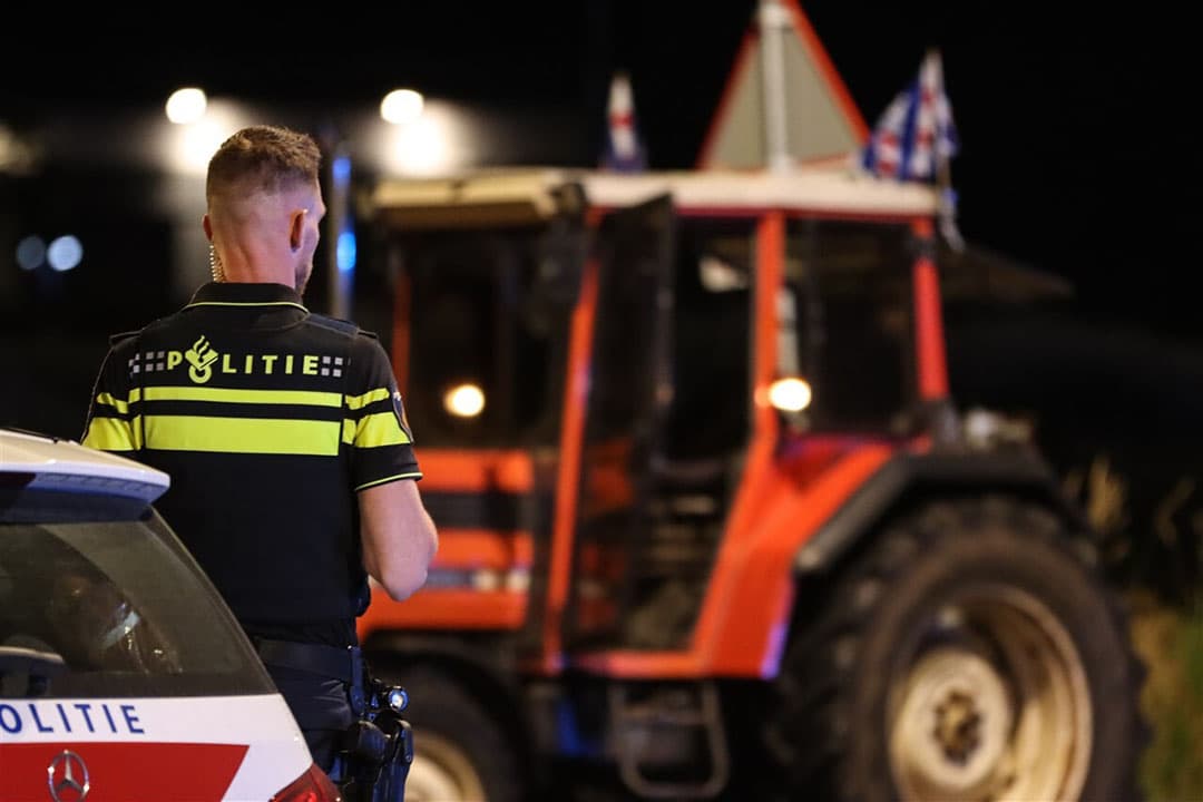 De schoten werden gelost tijdens een boerenprotest in Heerenveen juli 2022. - Foto: ANP