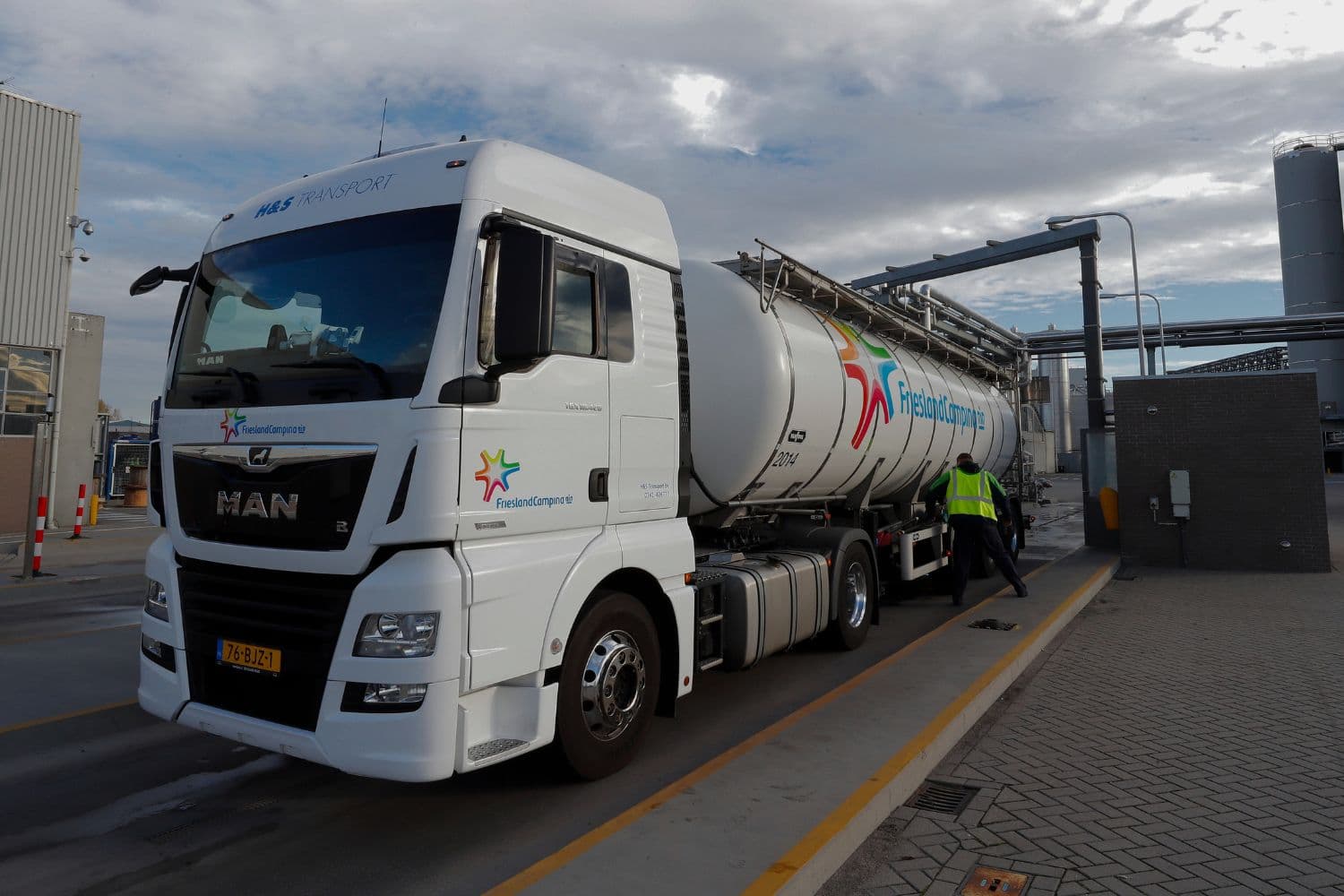 rmo wagen frieslandcampina