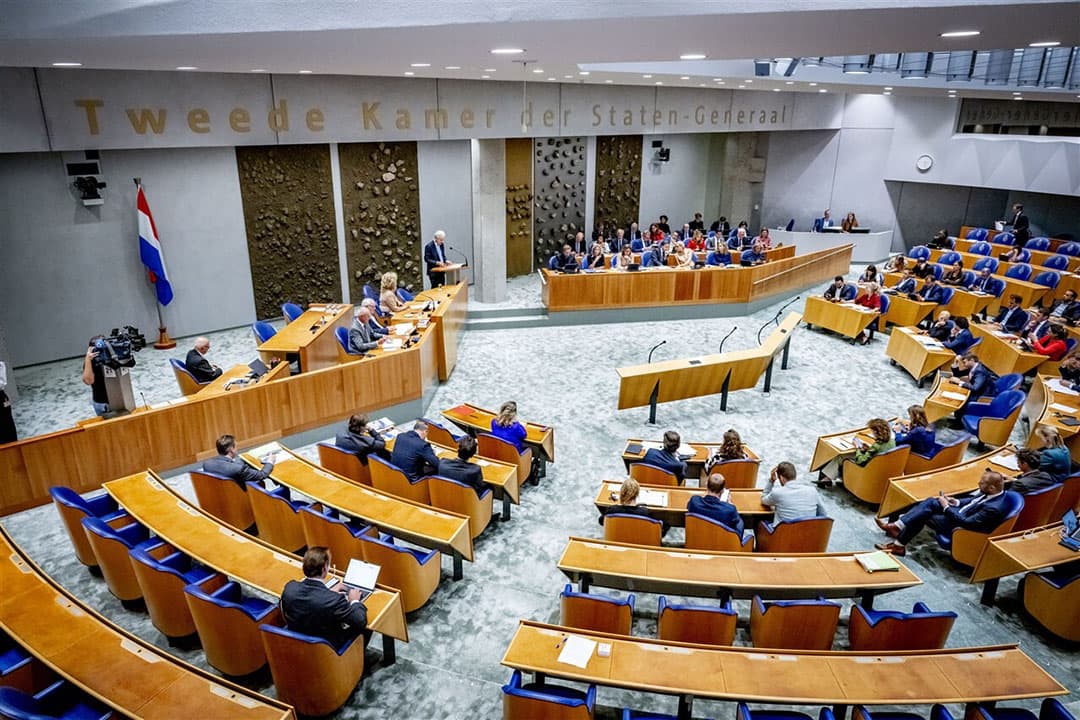 Terwijl temperatuurrecords worden gebroken, focust de Tweede Kamer op koopkracht. - Foto: ANP
