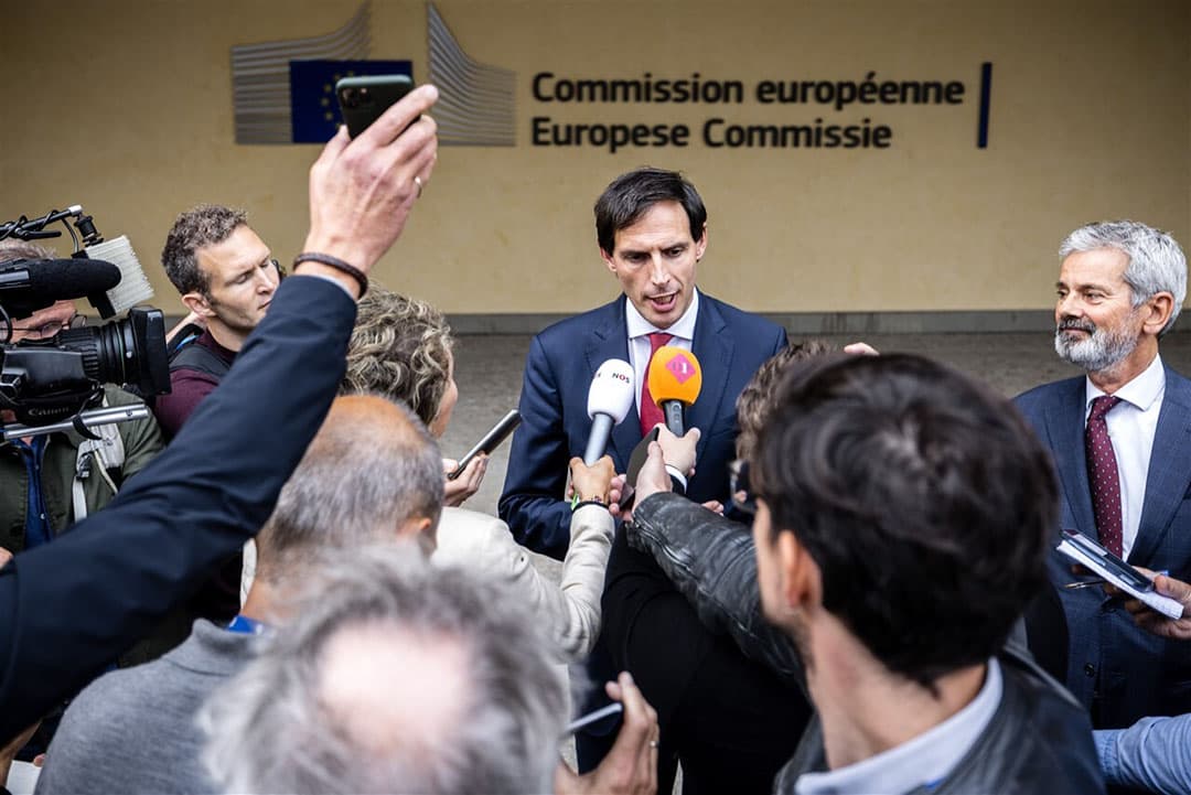 CDA'er Wopke Hoekstra in gesprek met de pers. - Foto: Rob Engelaar (ANP)