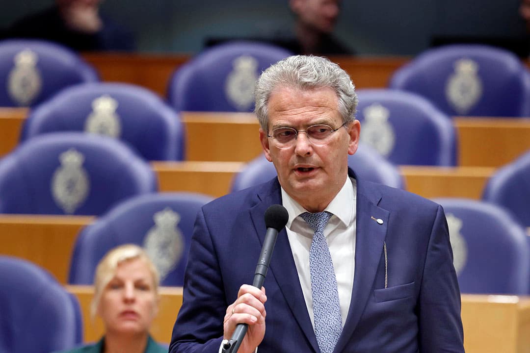 Tweede Kamerlid Roelof Bisschop van de SGP. - Foto: Peter Roek