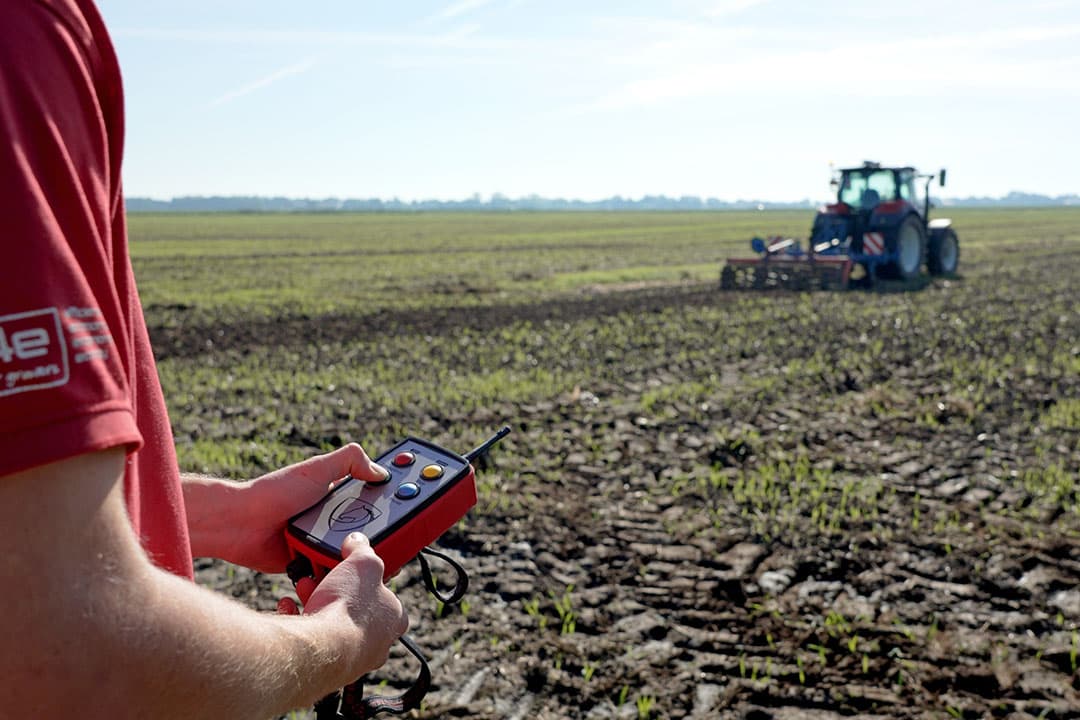 Een Steyr 4130 Expert CVT die door het iQuus-systeem van GPX Solutions autonoom is gemaakt. – Foto: Jan Willem Schouten