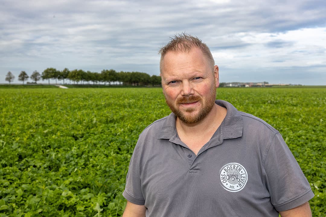 Marcel Kooijman (41) is akkerbouwer in Sint-Annaland (Zld.). Marcel teelt aardappelen, suikerbieten, tarwe en uien op 25-60% afslibbare zeeklei.