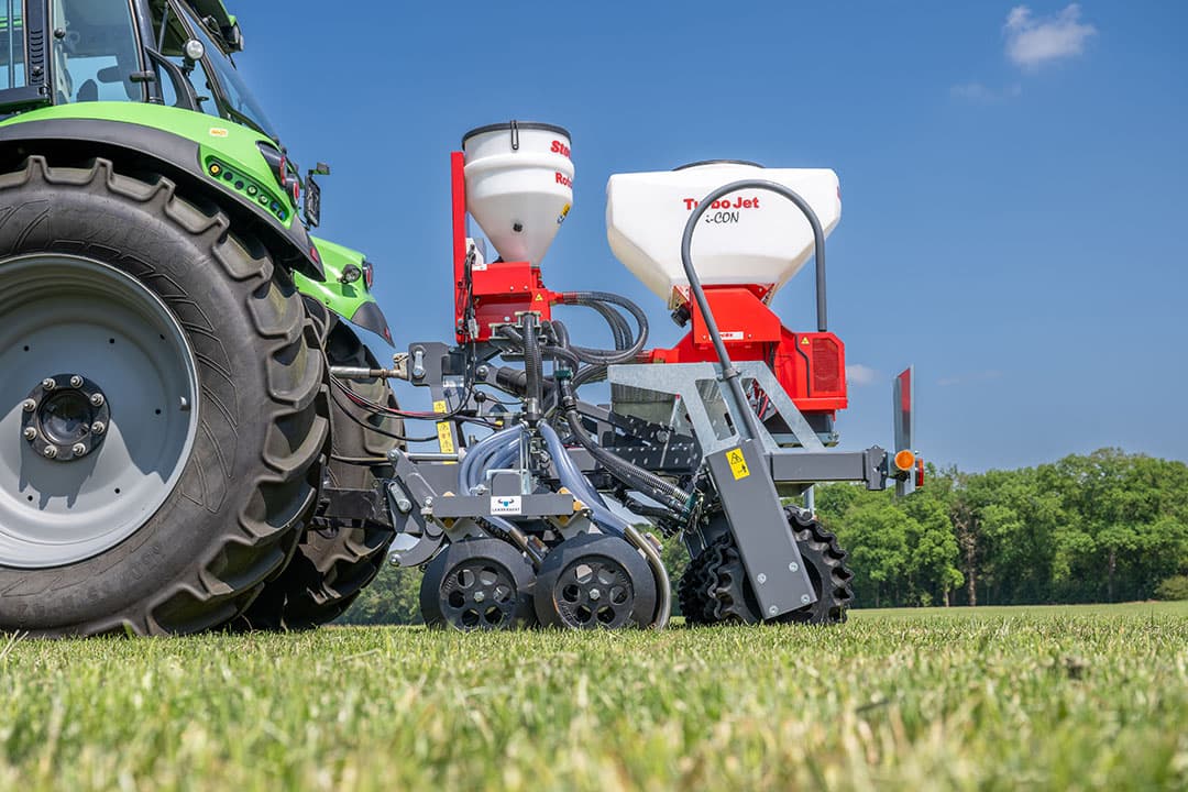 Machinefabrikant Evers Agro heeft in samenwerking met Landkracht Agri de nieuwe combi-zaaimachine Dartmoor ontwikkeld. - Foto's: Michel Velderman