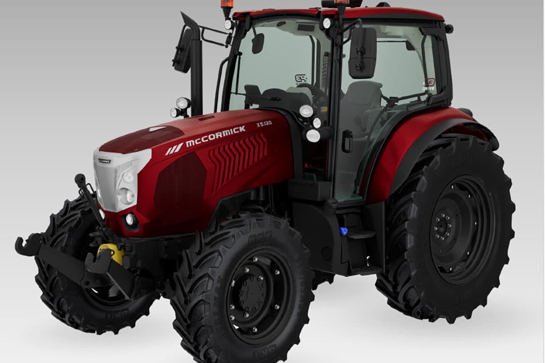 McCormick introduceert zijn nieuwe X5-trekkerserie. Dit is de X5-120 met een maximaal vermogen van 114 pk en P3-transmissie, in de kleurstelling Red Power met metallic-lak en zwarte velgen. - Foto's: McCormick