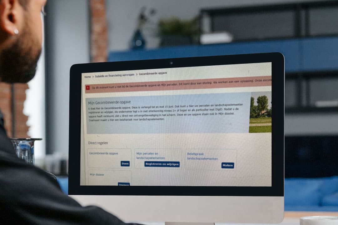RVO laat weten dat er niet één fout ten grondslag ligt aan het problemen met de Gecombineerde opgave. - Afbeelding: Canva, beeldbewerking