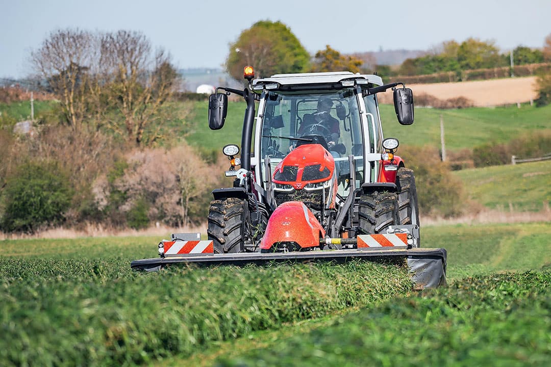 Massey Ferguson M 304 FP-V. - Foto: Massey Ferguson