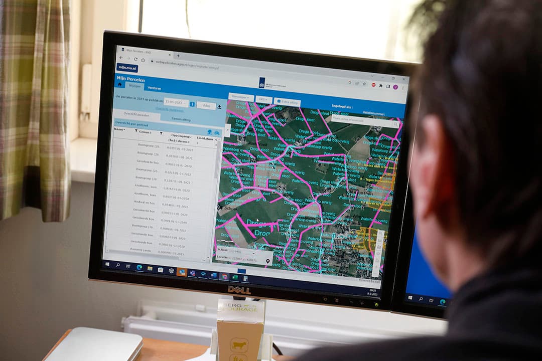 De organisaties maken zich grote zorgen over de chaos rondom het invullen van de Gecombineerde Opgave. Boeren en bedrijfsadviseurs melden dat het systeem voor de perceelsregistratie en opgave vastloopt en traag is. – Foto: Hans Prinsen