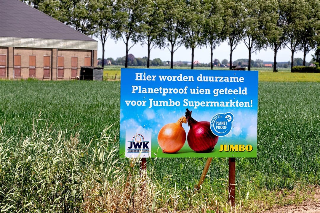 Supermarkten willen een nieuw 'topkeurmerk'. Hiervoor wordt het Albert Heijn programma ‘Beter voor Natuur & Boer’ als model genomen, niet het keurmerk On the way to PlanetProof. - Foto: ANP