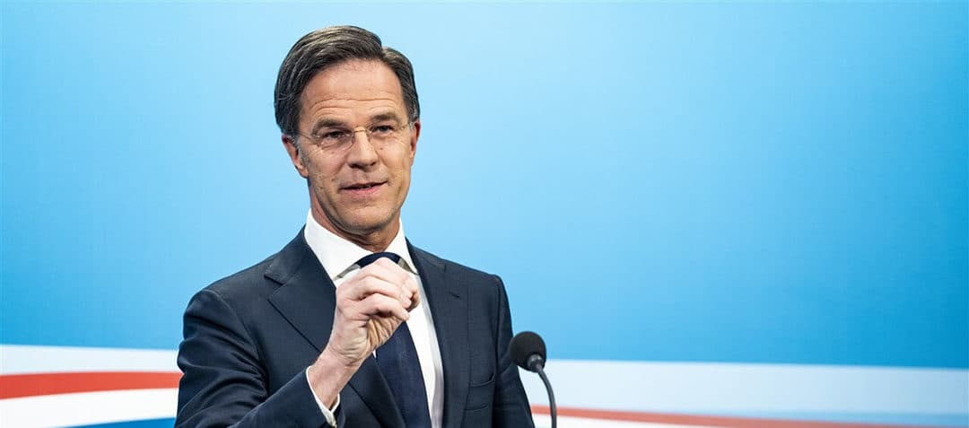 Haagse bewindspersonen, waaronder Mark Rutte, verdrongen zich de afgelopen weken voor de camera’s. - Foto: ANP LEX VAN LIESHOUT