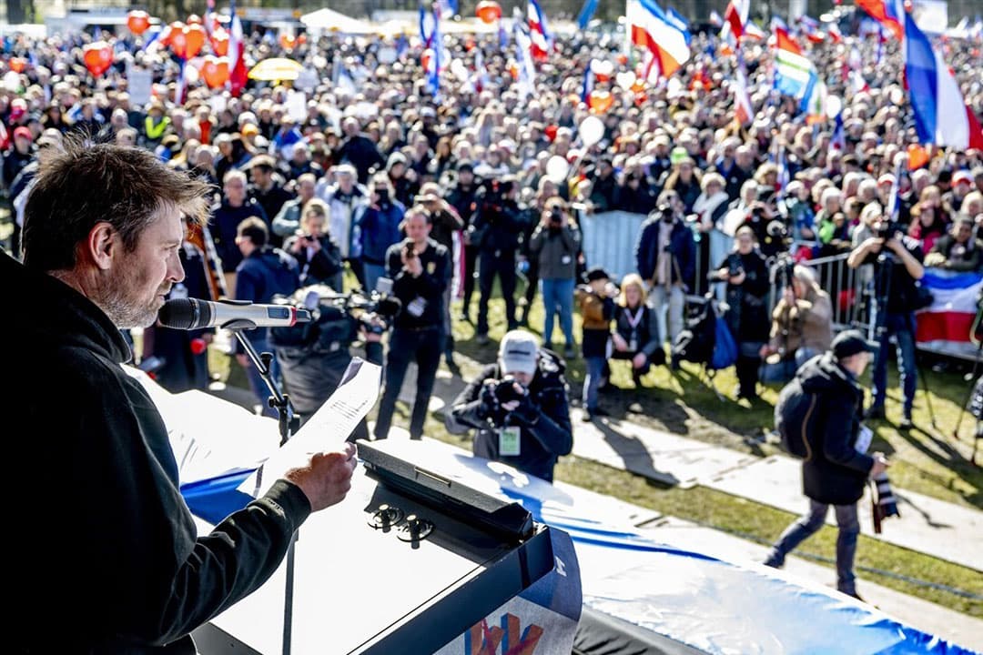Farmers Defence Force-voorman Mark van den Oever in het Zuiderpark. - Foto: ANP