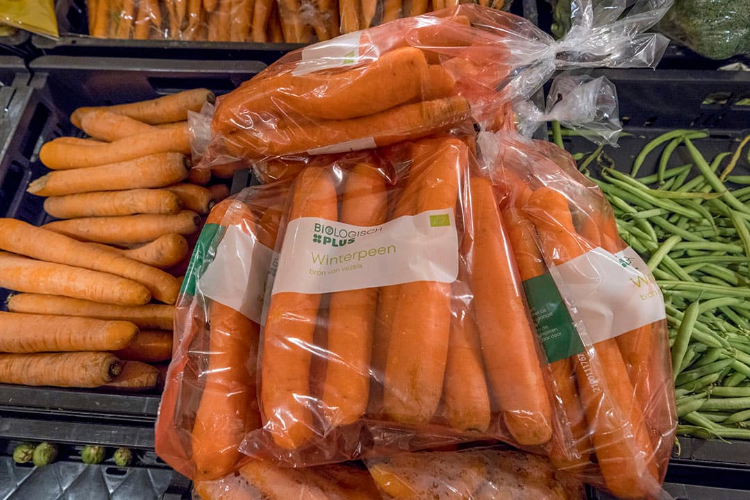 Biologische producten kunnen volgens Biohuis ook goedkoper door de btw op dit soort producten af te schaffen of te verlagen. - Foto: Koos Groenewold