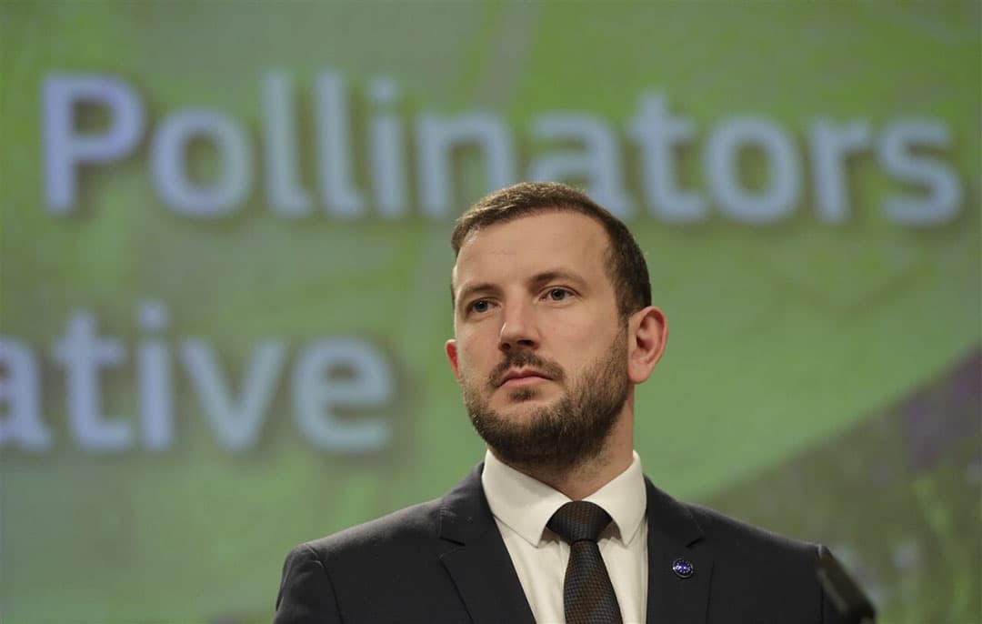 Volgens EU-milieucommissaris Virginijus Sinkevicius hebben boeren ruimschoots de tijd zich aan te passen, omdat de nieuwe regels niet voor 2029 in werking treden. - Foto: ANP