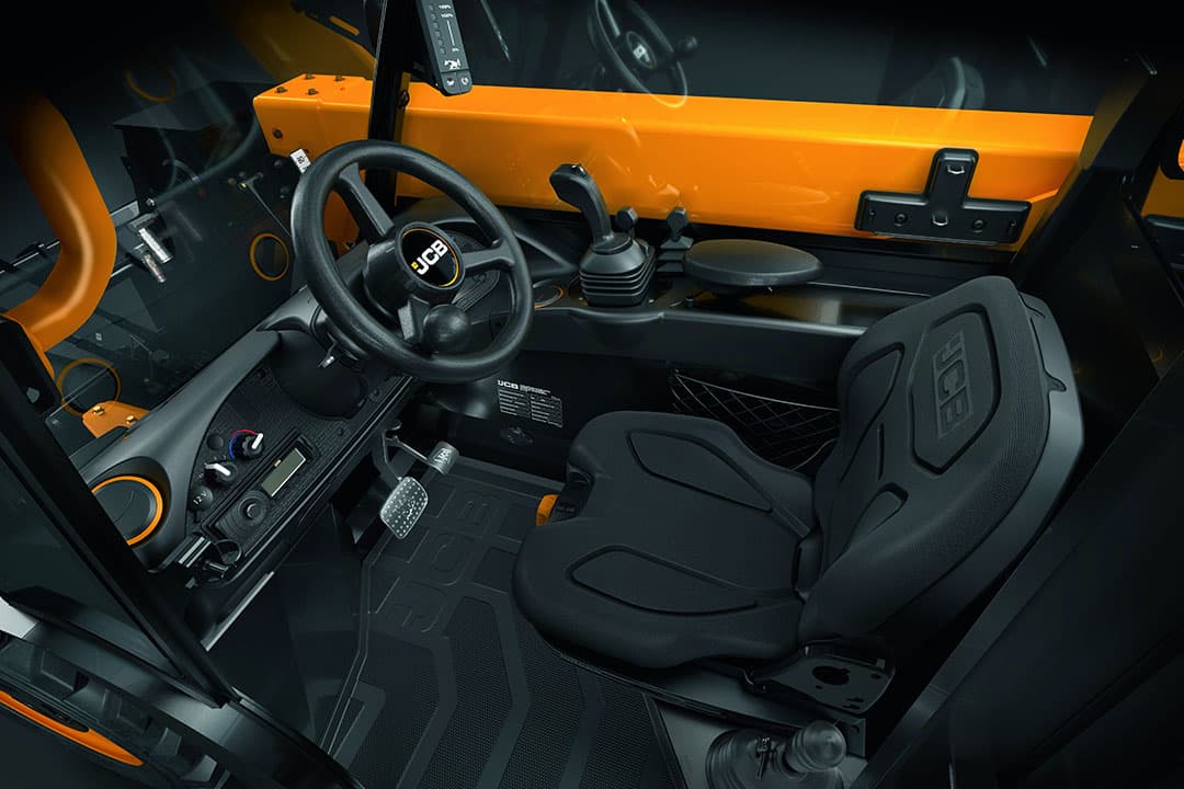De cabine van de nieuwe JCB 514-40 verreiker is volgens de fabrikant 20% groter dan de JCB 516-40.
